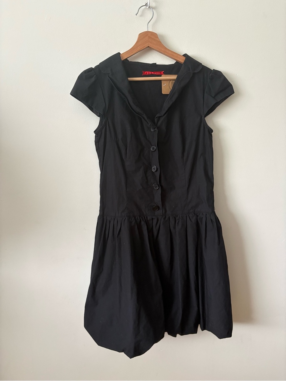 Black Button-Front Cap Sleeve Bubble Dress